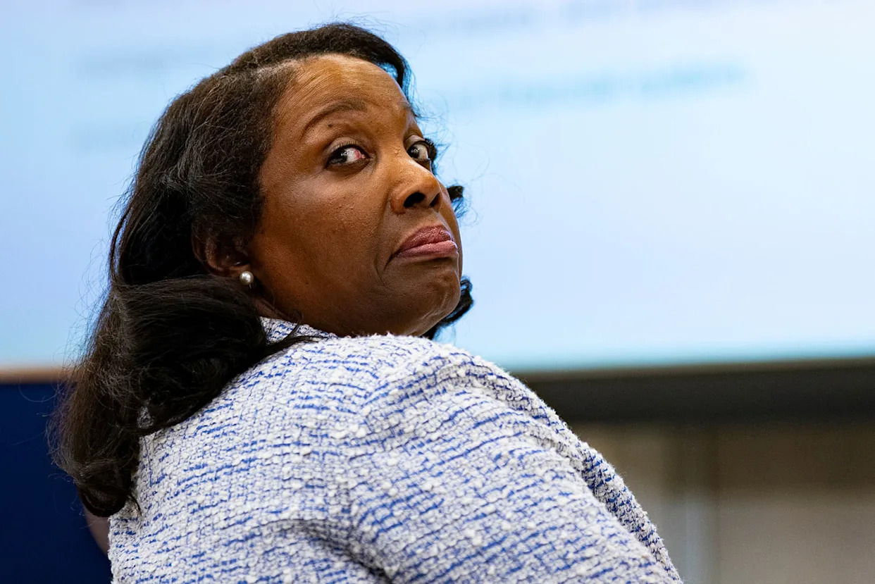 Trump says Fed Governor Lisa Cook 'must resign' after William Pulte alleges mortgage fraud