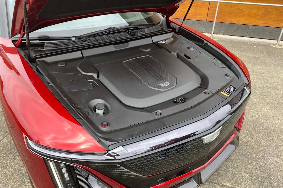 2026 cadillac lyriqv