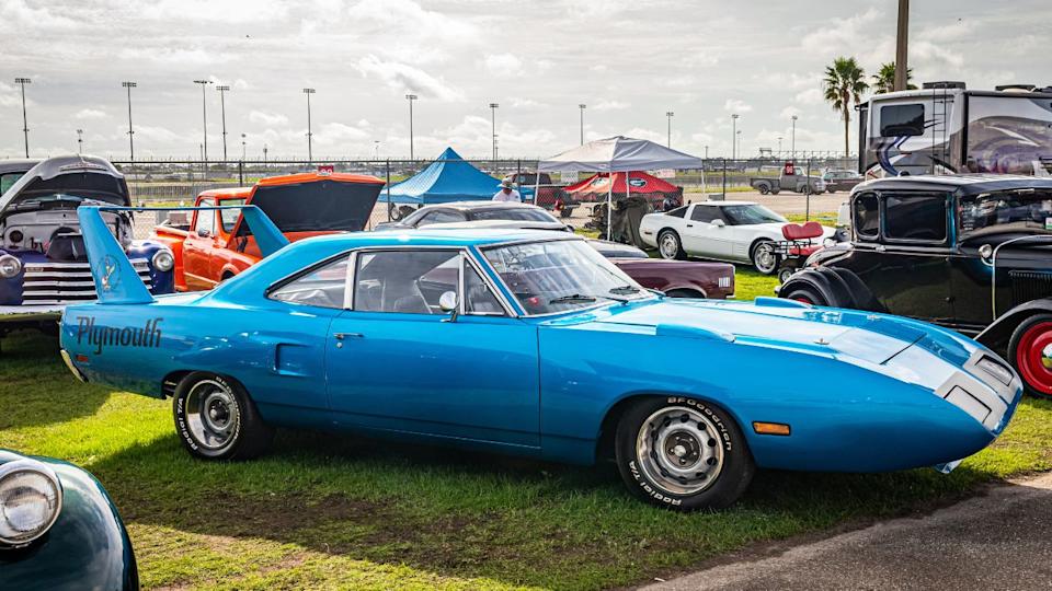 Plymouth Road Runner Superbird