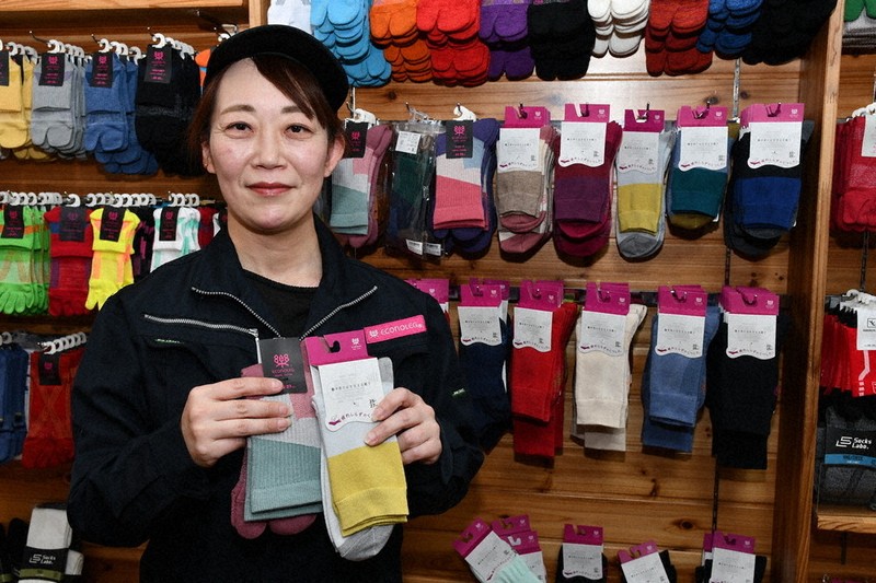 国内で作られる靴下、実は奈良県産が6割　「ソムリエ」も活躍