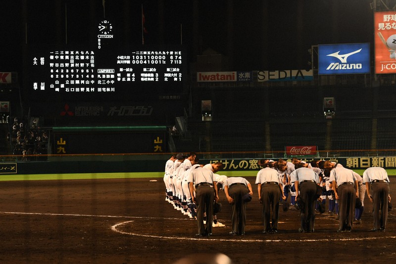 専門家に聞く　ナイター試合、球なぜ速く見える?　夏の甲子園
