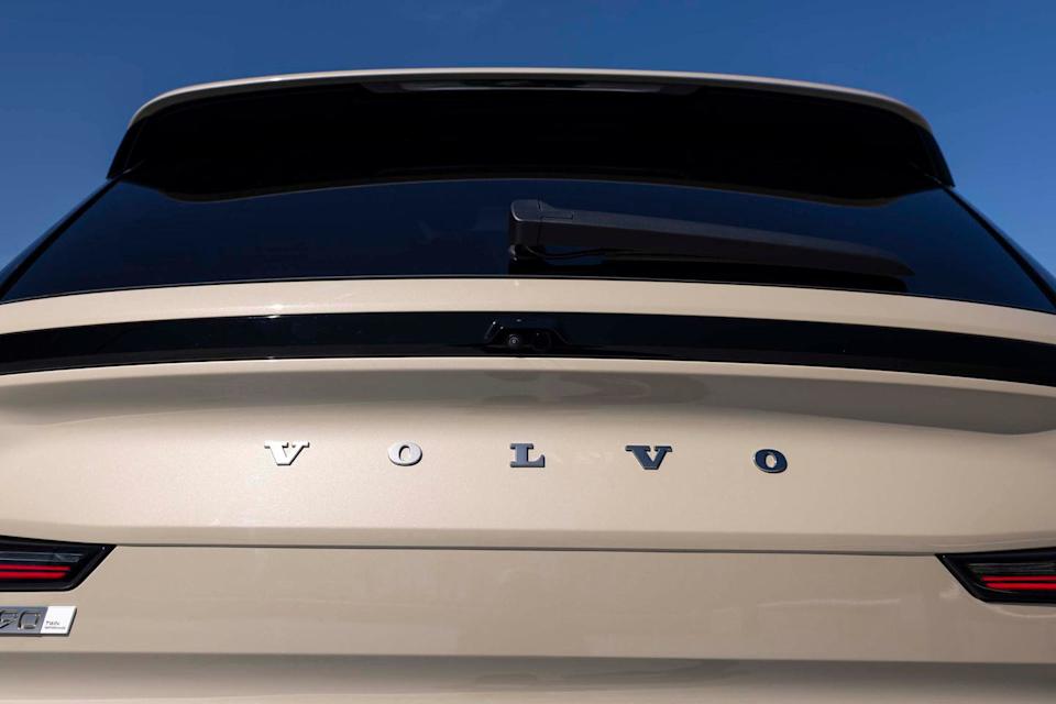 2025 volvo ex90