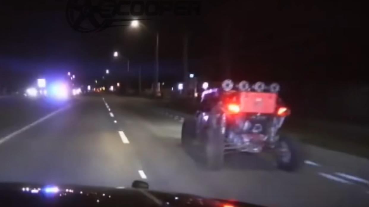 Punks In Can-Am Get A Big PIT Maneuver
